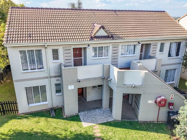 2 Bedroom Apartment in Eden Glen
