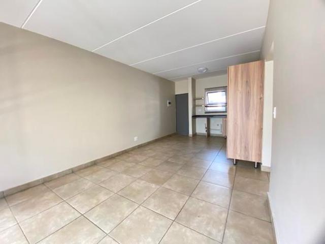2 Bedroom Apartment in Edenburg