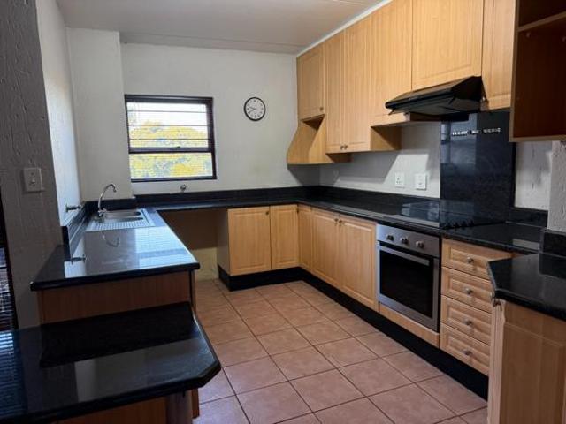 2 Bedroom Apartment in Edenburg