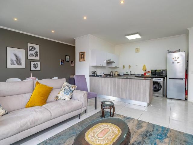 2 Bedroom Apartment in Edenburg