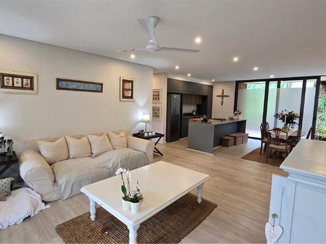2 Bedroom Apartment in Elaleni Coastal Forest Estate