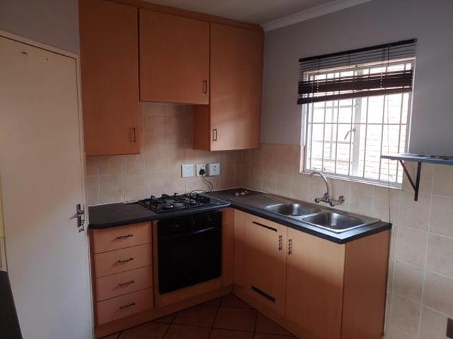 2 Bedroom Apartment in Elarduspark