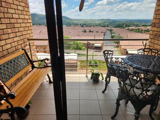 2 Bedroom Apartment in Eldoraigne
