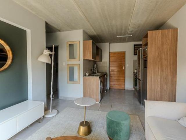 2 Bedroom Apartment in Eldoraigne