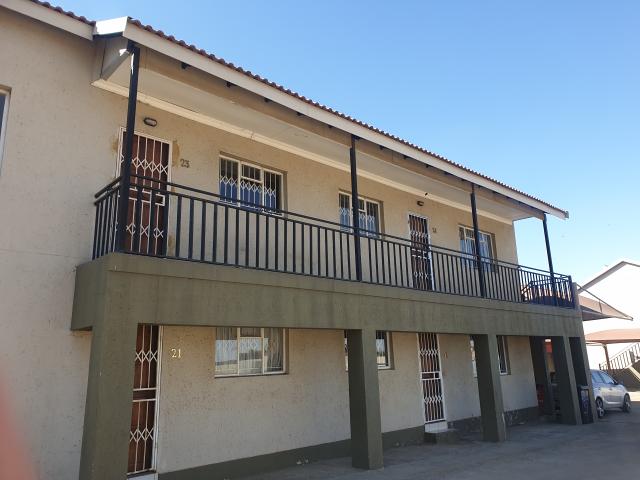 2 Bedroom Apartment in Eloff