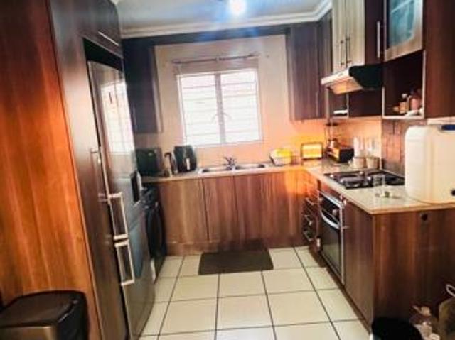 2 Bedroom Apartment in Emalahleni Witbank Central