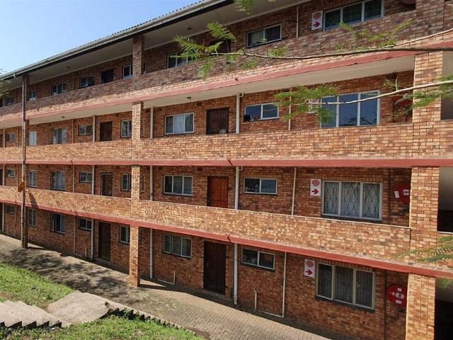 2 Bedroom Apartment in Empangeni Central