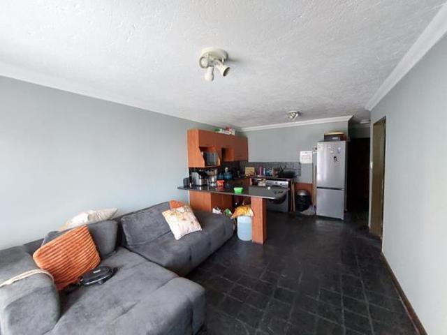 2 Bedroom Apartment in Erand Gardens
