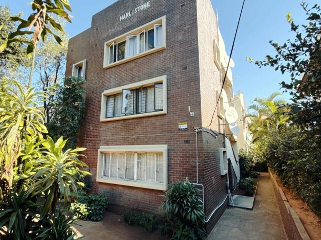 2 Bedroom Apartment in Essenwood