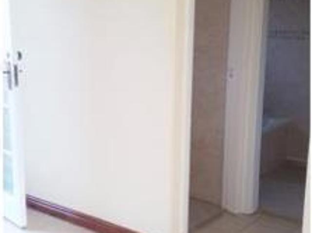 2 Bedroom Apartment in Essenwood