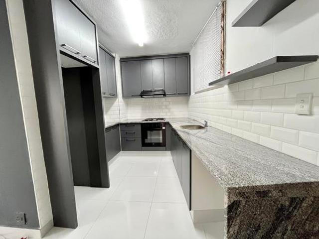 2 Bedroom Apartment in Essenwood