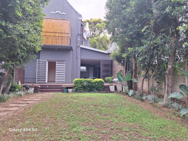 2 Bedroom Apartment in Essenwood