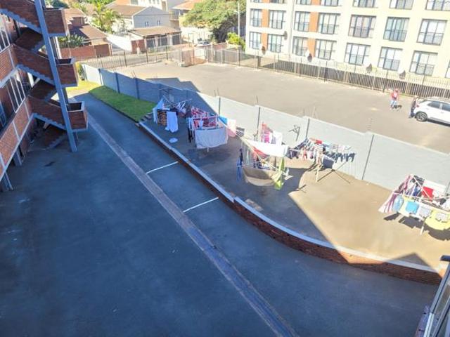 2 Bedroom Apartment in Essenwood