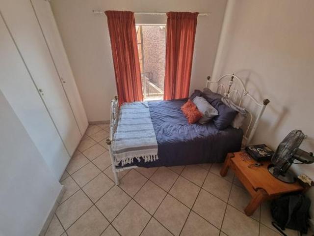 2 Bedroom Apartment in Faerie Glen