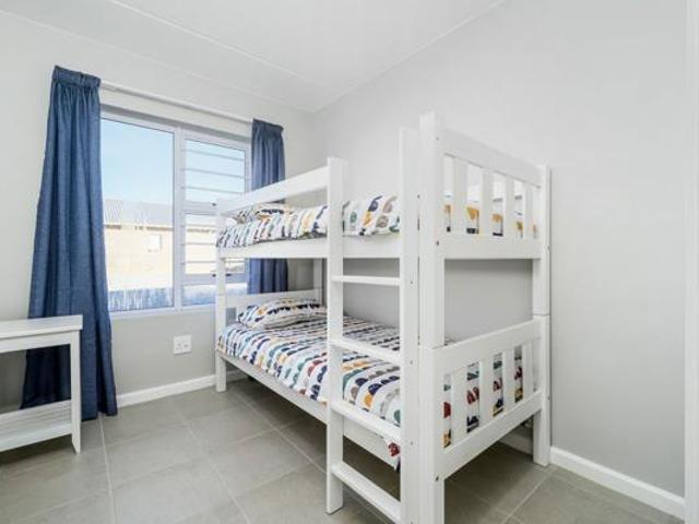 2 Bedroom Apartment in Fairview
