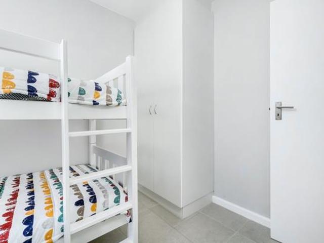 2 Bedroom Apartment in Fairview