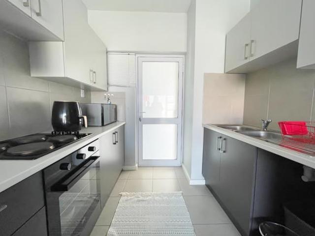 2 Bedroom Apartment in Fairview