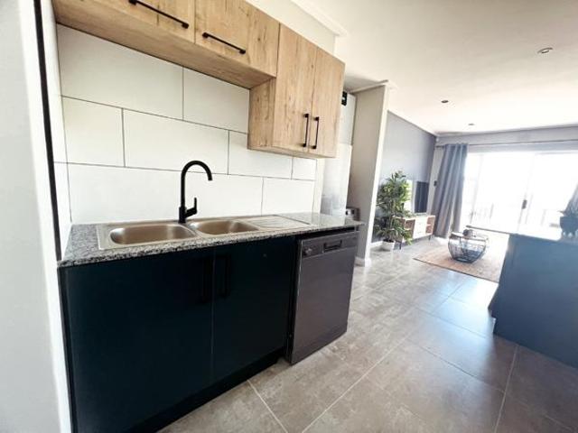 2 Bedroom Apartment in Fairview