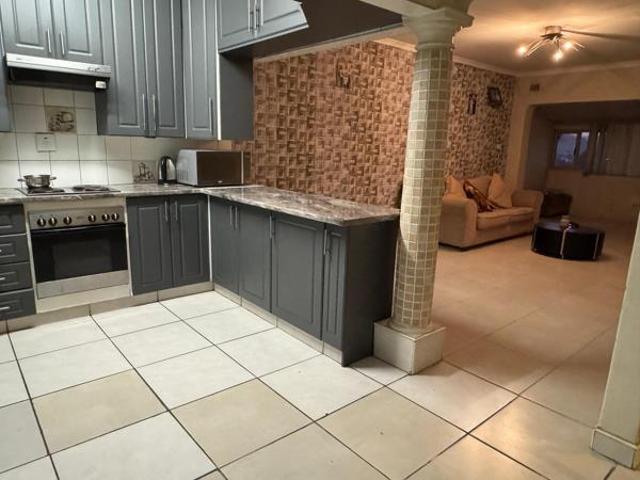 2 Bedroom Apartment in Fairbreeze
