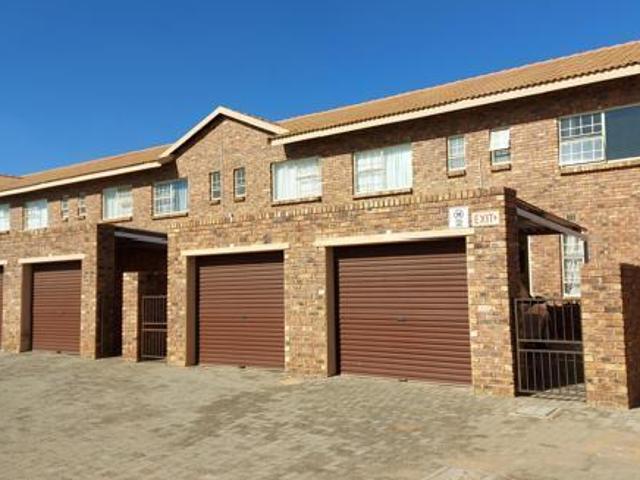 2 Bedroom Apartment in Fairleads