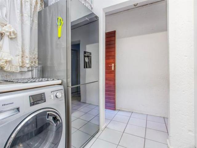 2 Bedroom Apartment in Ferndale