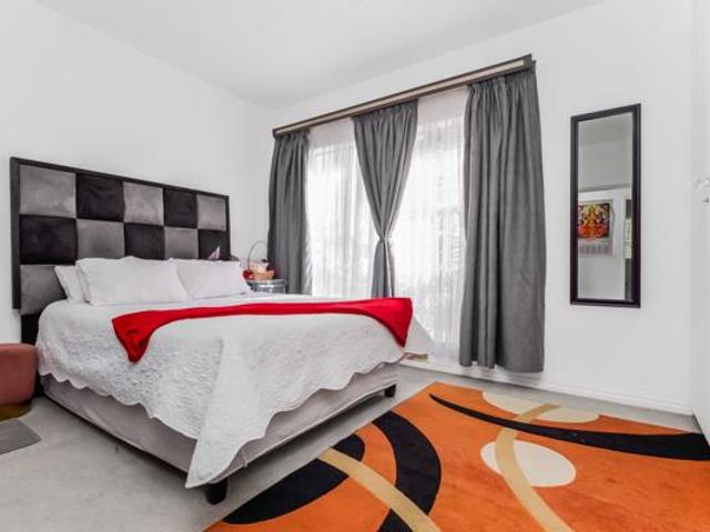 2 Bedroom Apartment in Ferndale