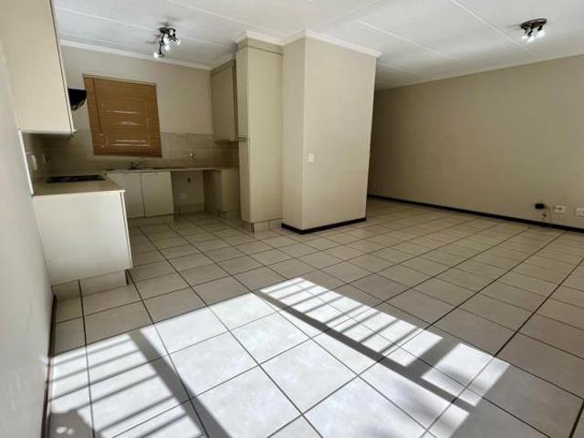 2 Bedroom Apartment in Ferndale