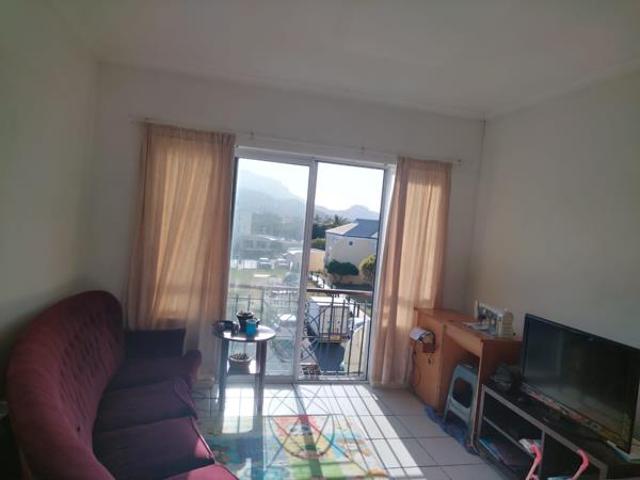 2 Bedroom Apartment in Fish Hoek