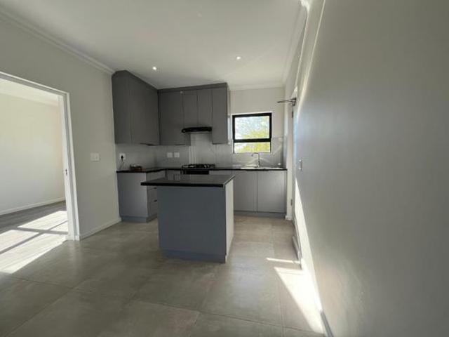 2 Bedroom Apartment in Flamingo Vlei