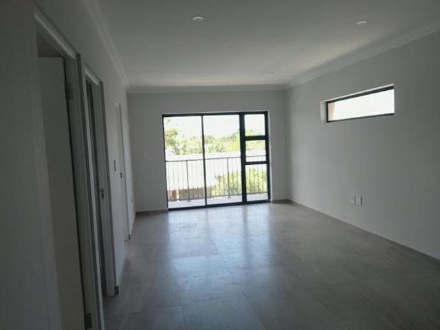 2 Bedroom Apartment in Flamingo Vlei