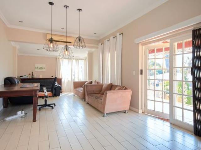 2 Bedroom Apartment in Florida