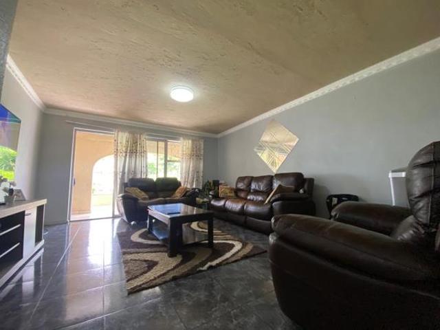 2 Bedroom Apartment in Florida