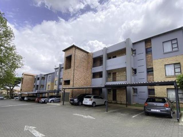 2 Bedroom Apartment in Florida Glen