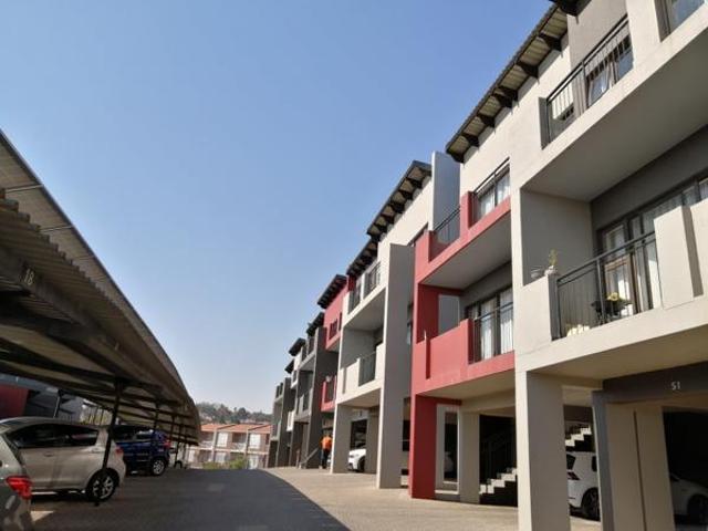 2 Bedroom Apartment in Florida Hills