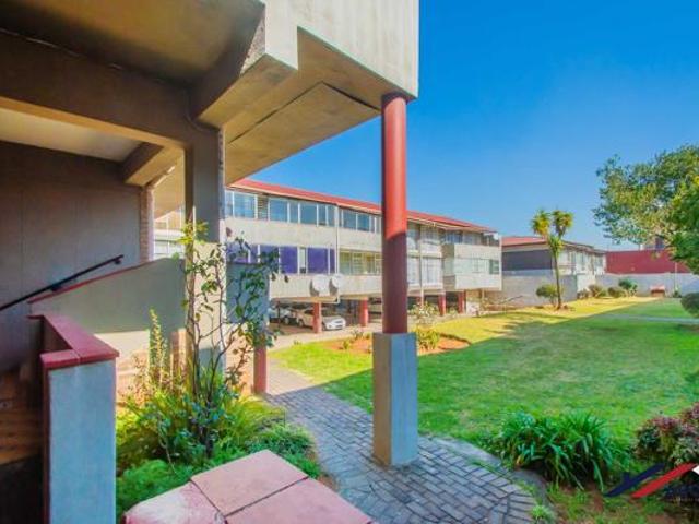 3 Bedroom Apartment in Florida Lake