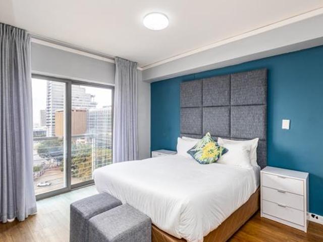 2 Bedroom Apartment in Foreshore