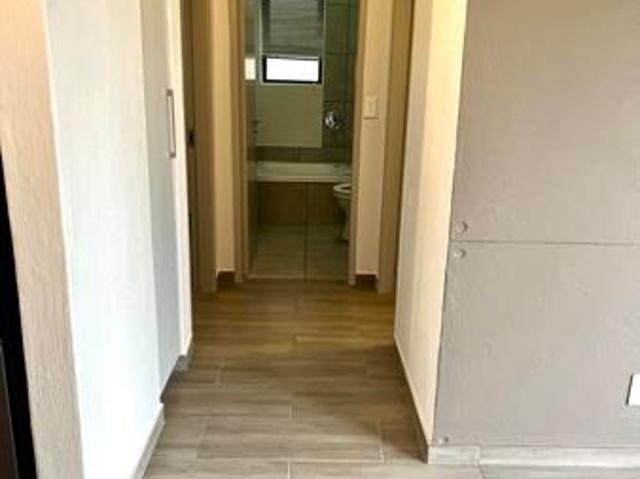 2 Bedroom Apartment in Fourways