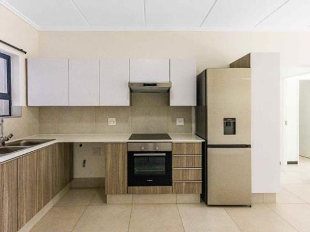 2 Bedroom Apartment in Fourways