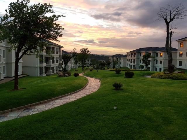 2 Bedroom Apartment in Fourways