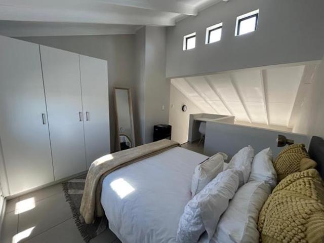 2 Bedroom Apartment in Fourways