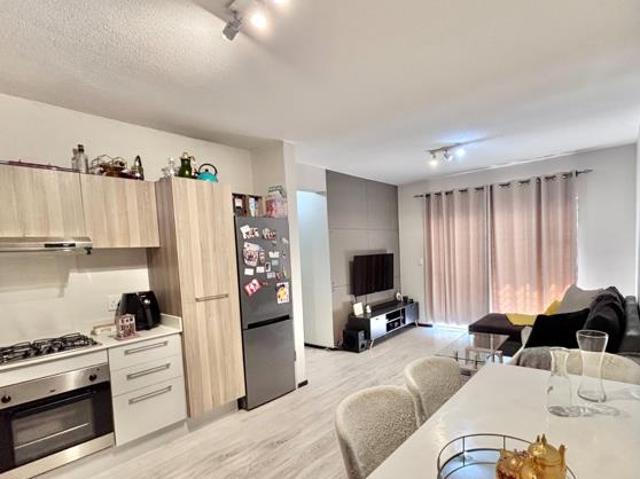 2 Bedroom Apartment in Fourways