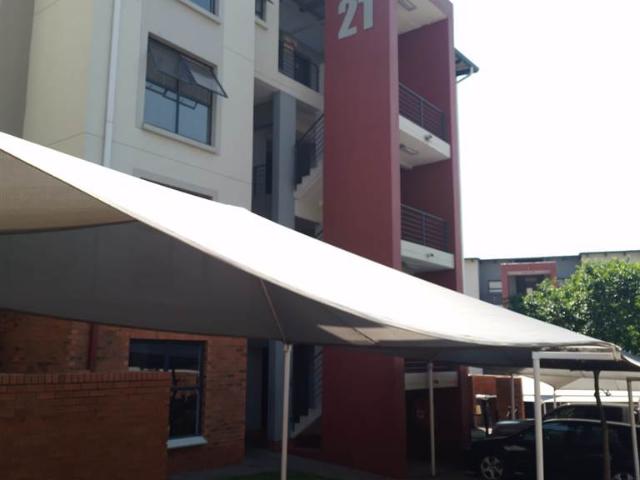 2 Bedroom Apartment in Fourways