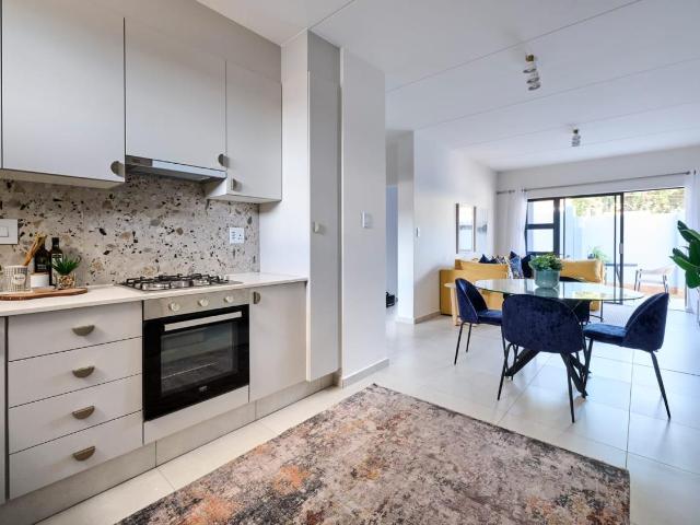 2 Bedroom Apartment in Fourways