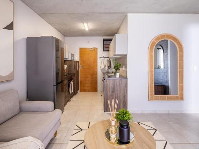 2 Bedroom Apartment in Fourways