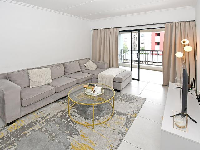 2 Bedroom Apartment in Fourways