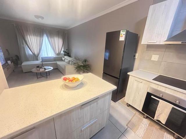 2 Bedroom Apartment in Fourways