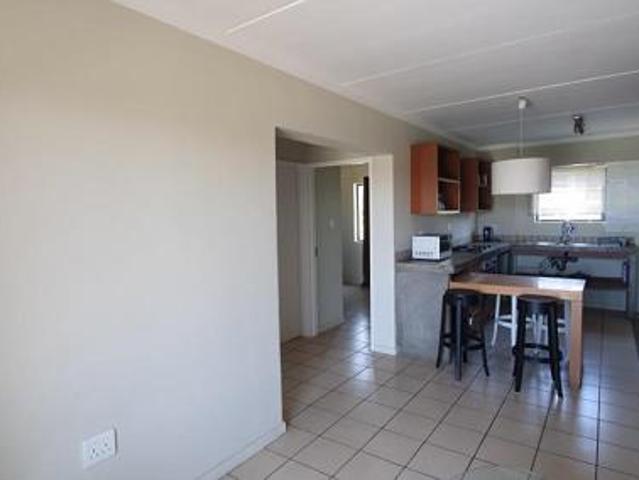 2 Bedroom Apartment in Fourways