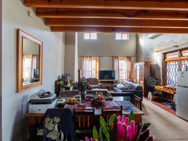 2 Bedroom Apartment in Franschhoek