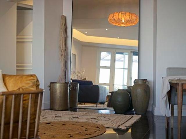 2 Bedroom Apartment in Fresnaye