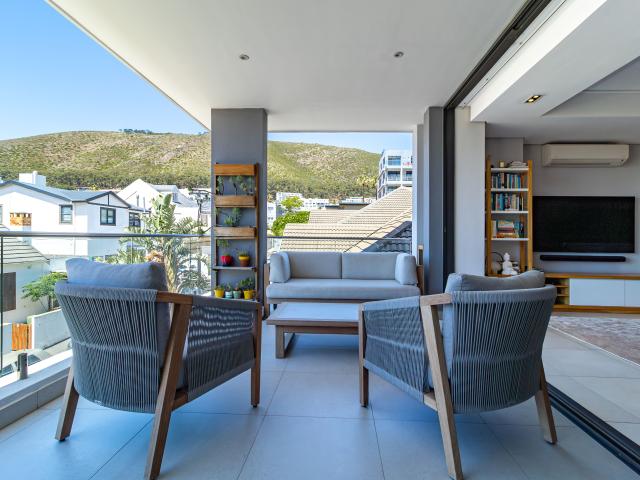2 Bedroom Apartment in Fresnaye